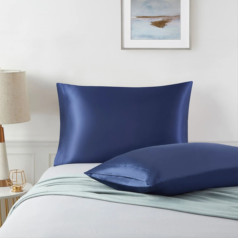 بالش های ساتن جامد نرم و صاف