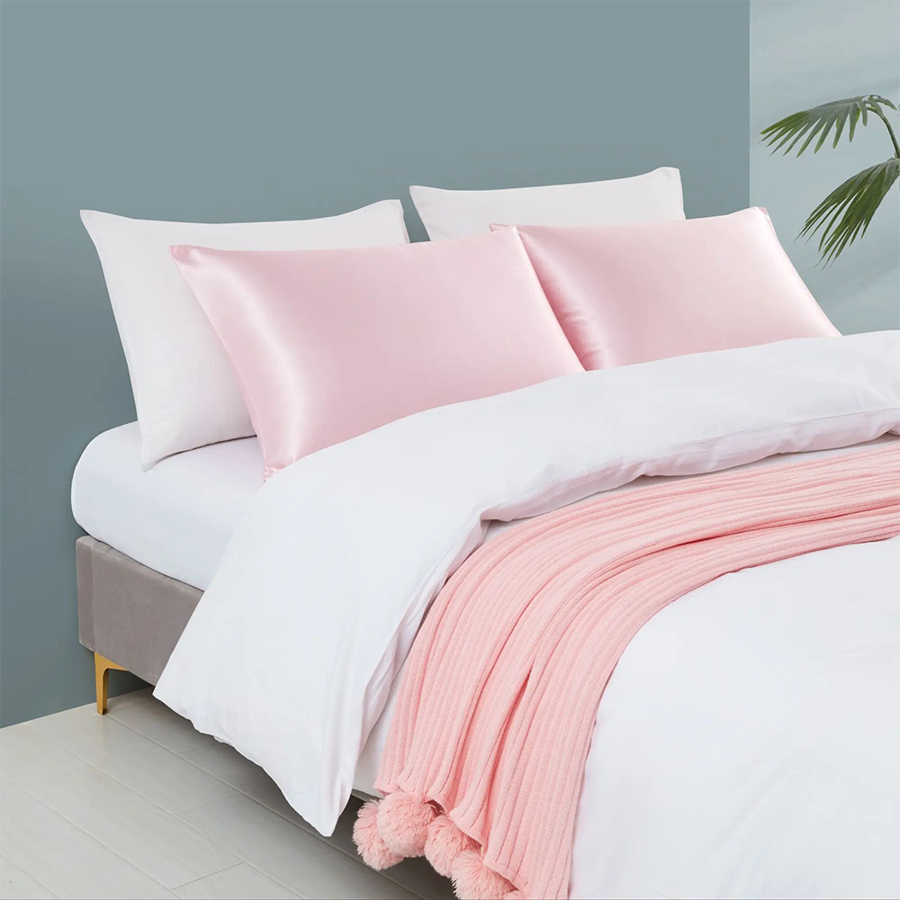 بالش های ساتن جامد نرم و صاف